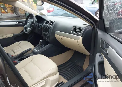 2011 Volkswagen Jetta 2.5L Sel из США, поврежденный, VIN 3VWLX7AJ0BM394816